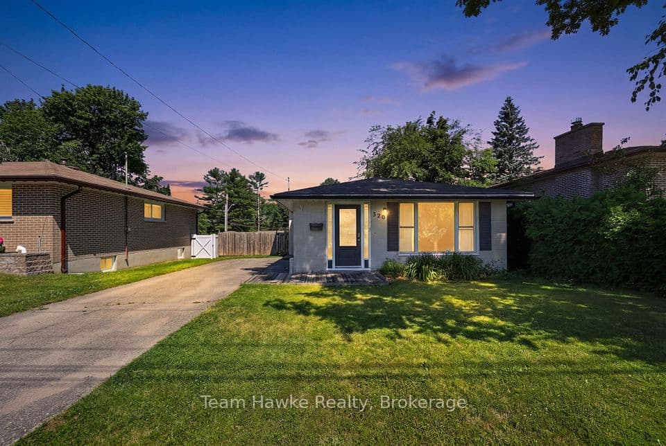 320 Scott Street, Midland, ON L4R 2N1 – main photo