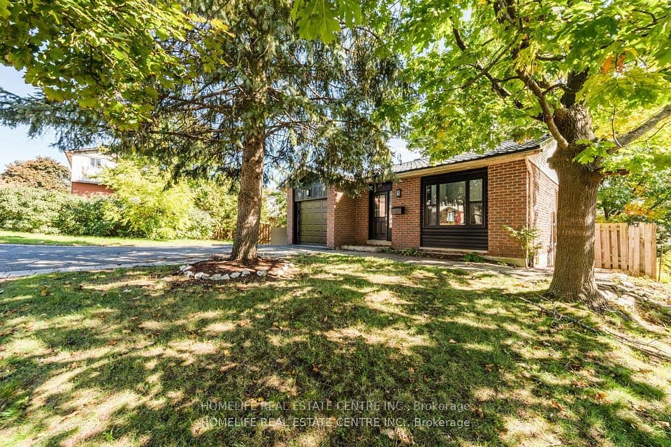 79 Fox Run, Barrie, ON L4N 5L6 – photo 2