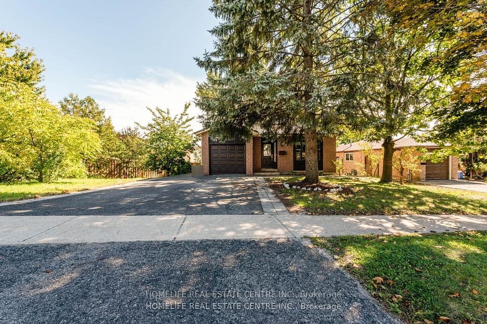79 Fox Run, Barrie, ON L4N 5L6 – main photo
