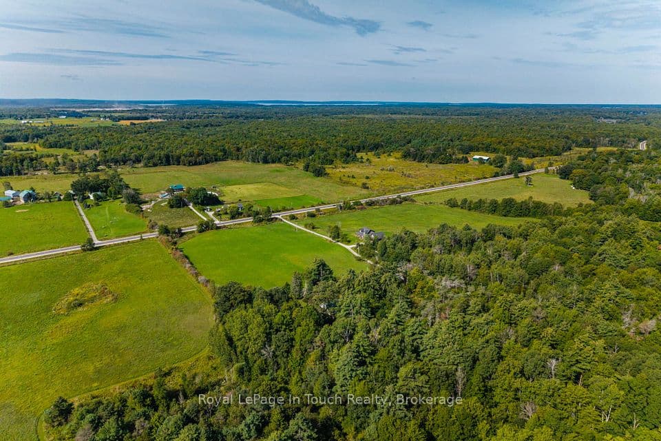 3449 Upper Big Chute Road, Severn, ON L0K 1E0 – main photo