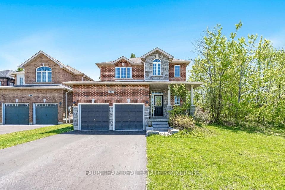 33 Auburn Court, Barrie, ON L4N 6G9 – photo 2