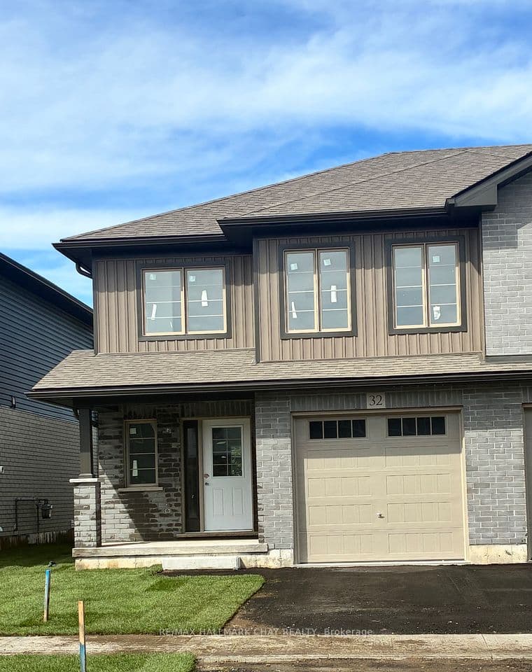 32 Strath Crescent, Springwater, ON L0L 1P0 – main photo