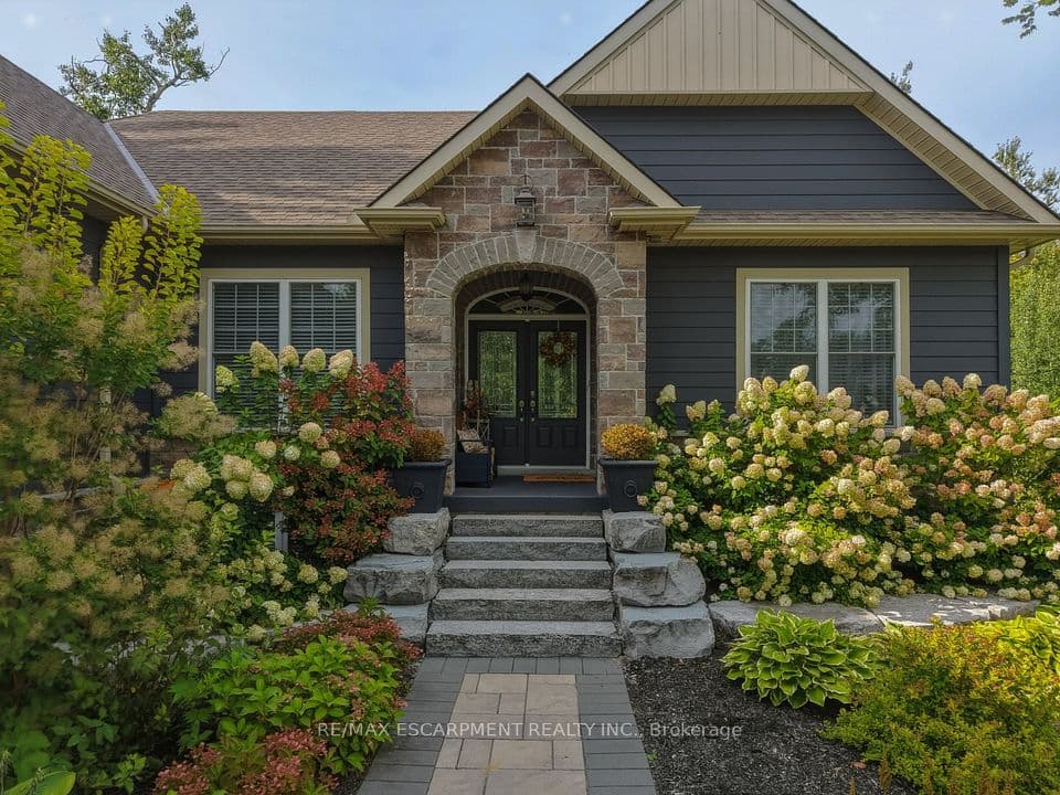 2117 Elana Drive, Severn, ON L3V 0C1 – photo 3