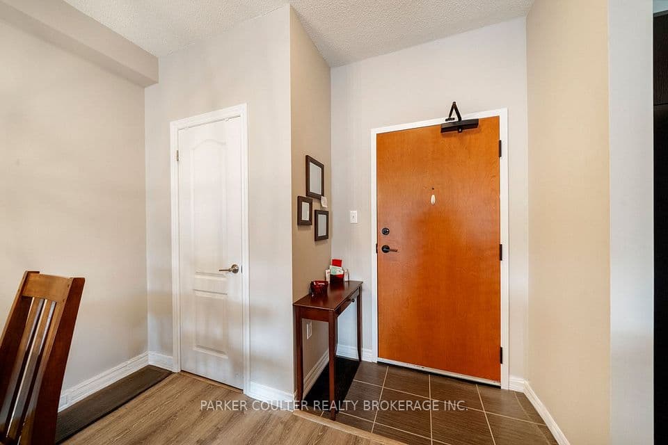720 Yonge Street 316, Barrie, ON L9J 0G9 – photo 3