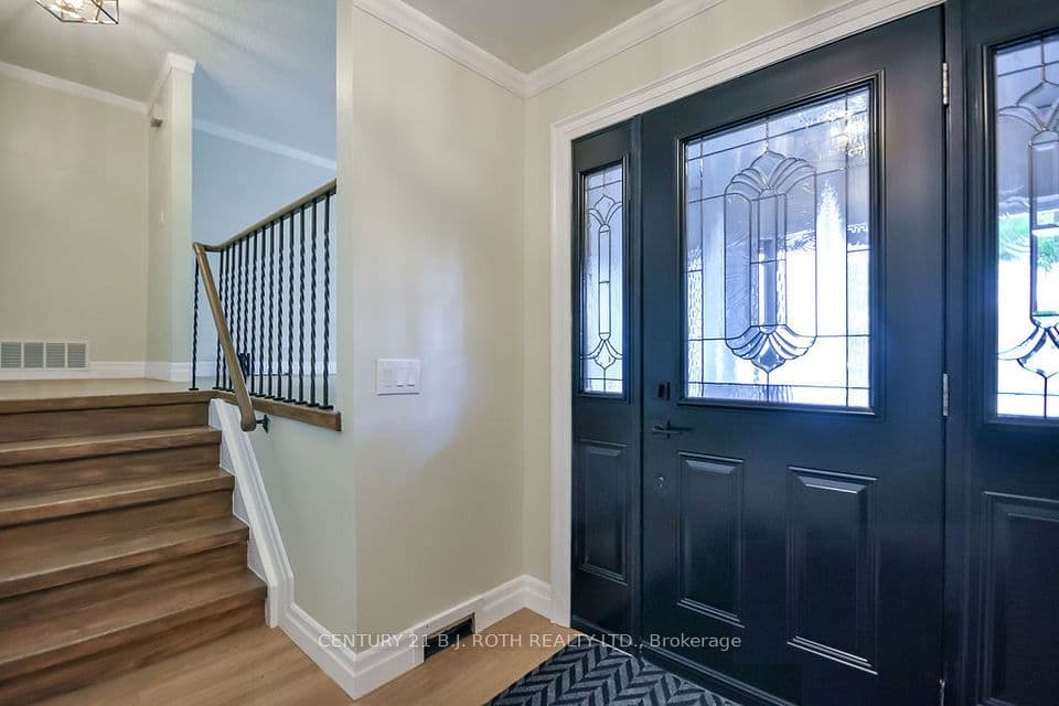 118 Marshall Street, Barrie, ON L4N 4L5 – photo 2