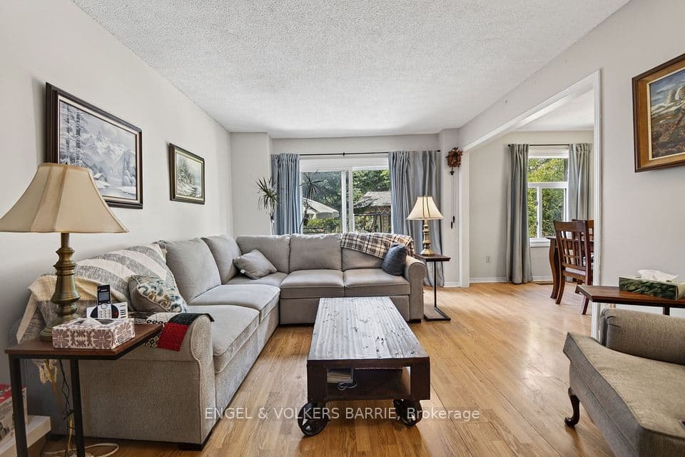 78 Wallace Drive, Barrie, ON L4N 7E1 – photo 2