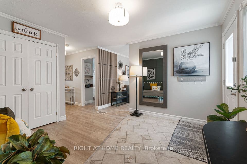 174 Sundew Drive, Barrie, ON L4N 9N1 – photo 2