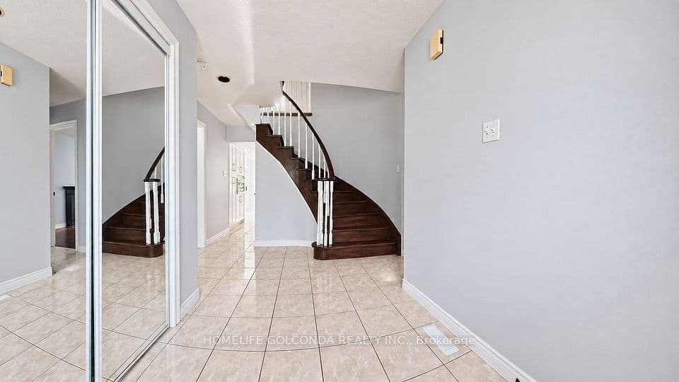 26 Warner Road, Barrie, ON L4N 7M5 – photo 3