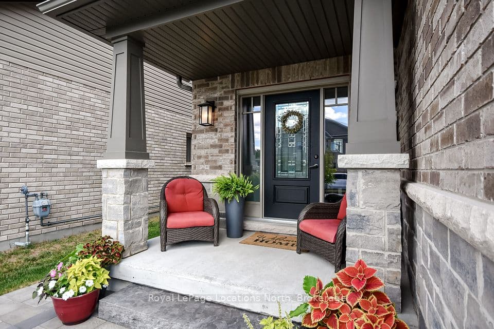 25 Maidens Crescent, Collingwood, ON L9Y 3B7 – photo 2