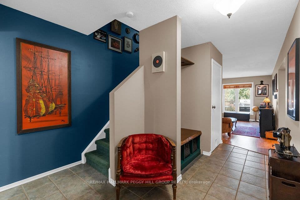 47 Kipling Place, Barrie, ON L4N 4W9 – photo 3