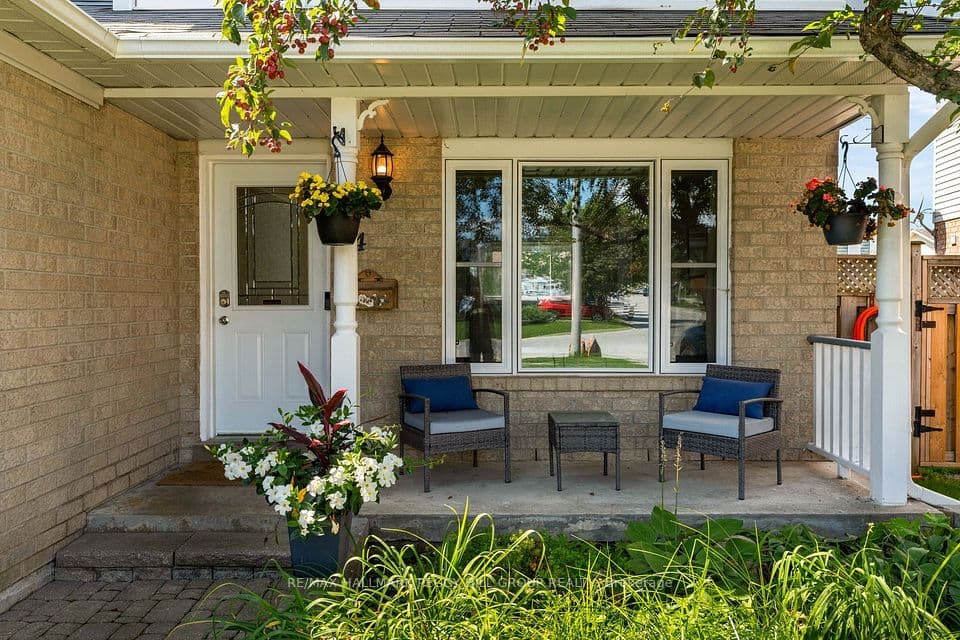 14 Copeman Crescent, Barrie, ON L4N 8B5 – photo 2