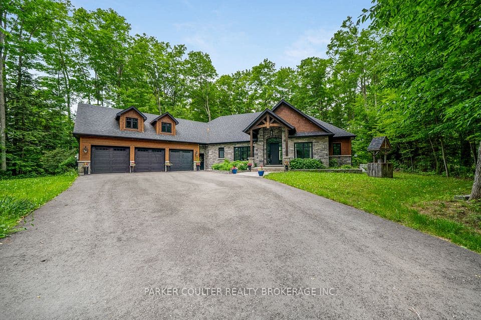 29 Gallagher Crescent, Springwater, ON L9X 0K1 – main photo