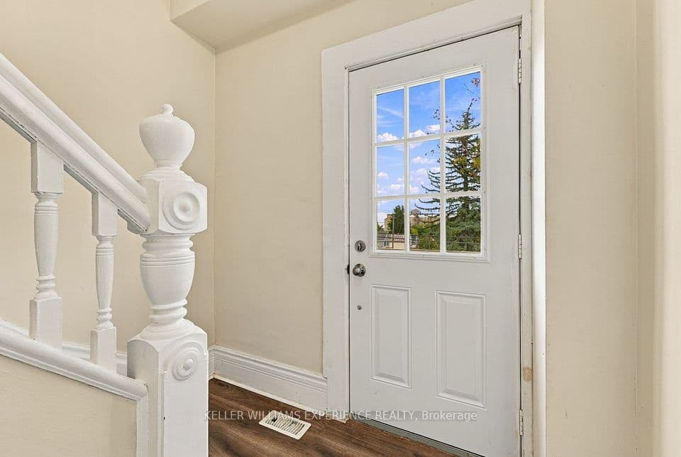 154 Fifth Street, Midland, ON L4R 3V9 – photo 3