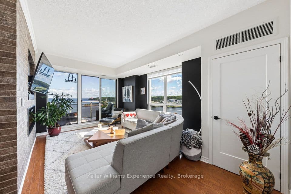 699 Aberdeen Boulevard 706, Midland, ON L4R 5P2 – photo 2