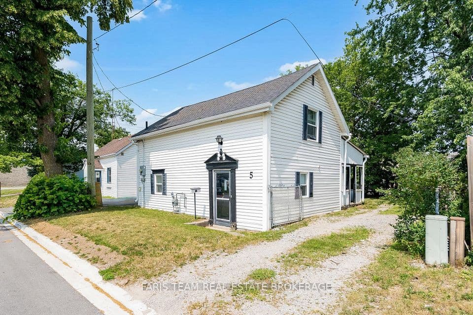 5 Robert Street, Barrie, ON L4N 3H2 – main photo