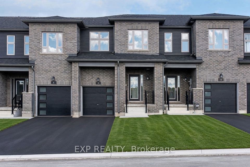 10 McAush Street, Barrie, ON L9V 0V6 – main photo