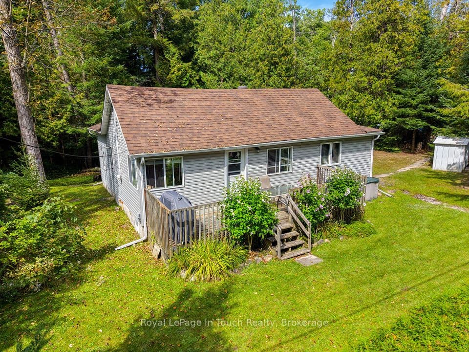 10 Pilon Road, Tiny, ON L0L 2J0 – main photo