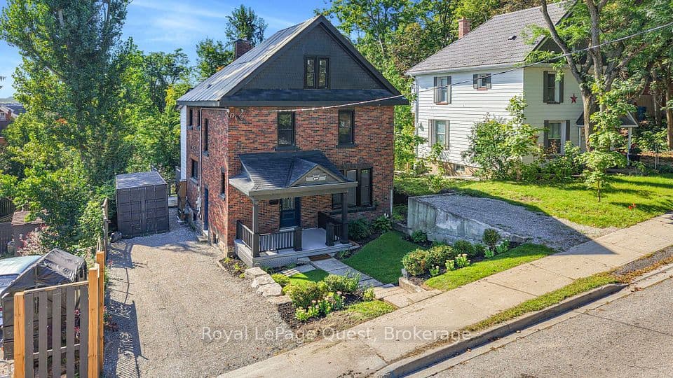 109 Brant Street E, Orillia, ON L3V 1Z3 – main photo