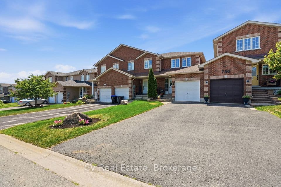 798 Coral Springs Lane, Midland, ON L4R 0A1 – photo 2
