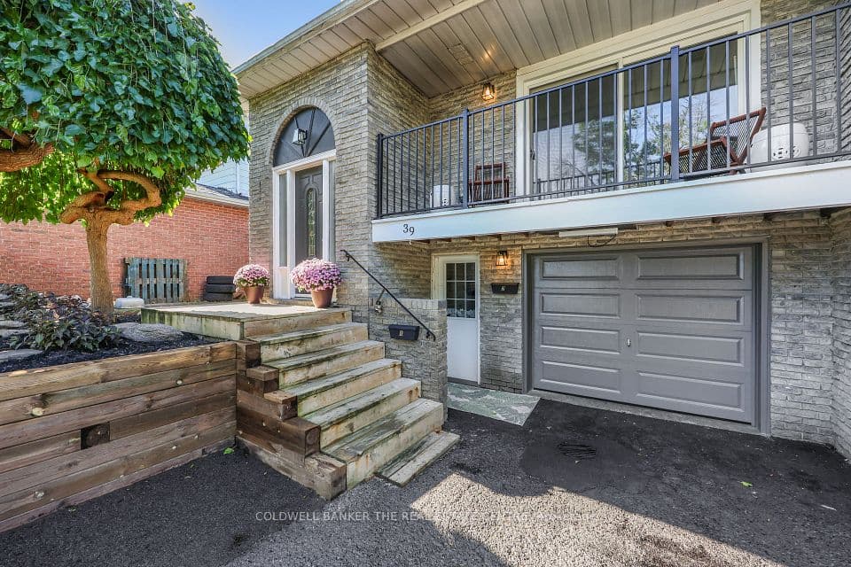 39 Highcroft Road, Barrie, ON L4N 2X6 – photo 2