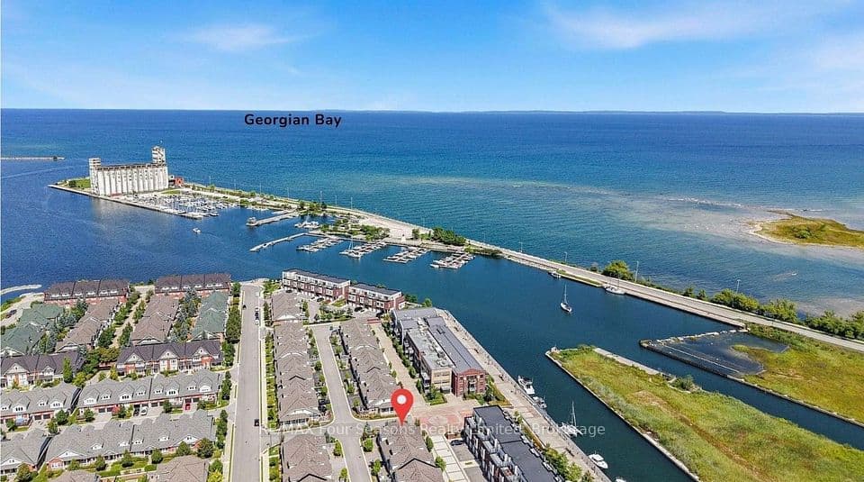 2 Shipyard Lane, Collingwood, ON L9Y 2X4 – main photo