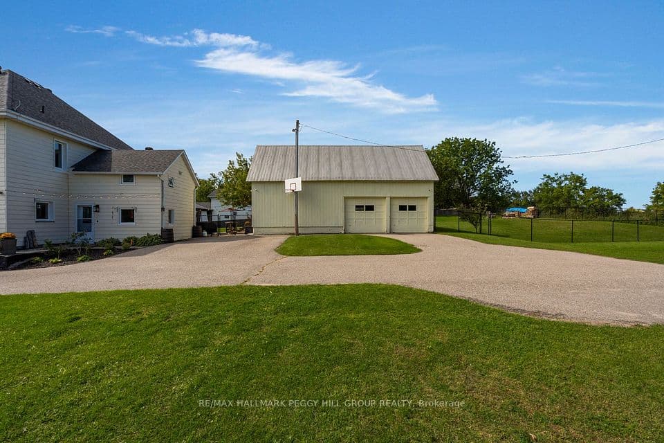 312 Lafontaine Road W, Tiny, ON L9M 0H1 – photo 2