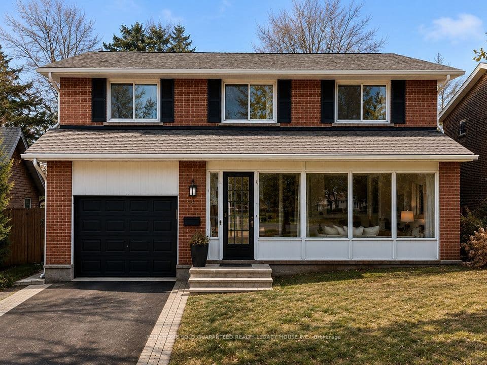 25 Marshall Street, Barrie, ON L4N 3S4 – main photo