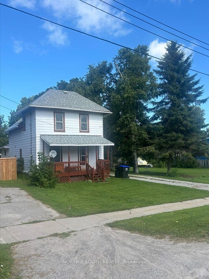 242 Barnett Avenue, Midland, ON L4R 1N1 – photo 3