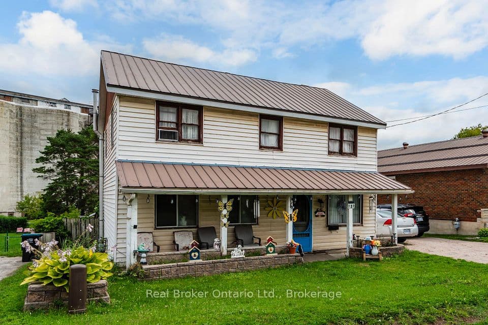 137 Fourth Street, Midland, ON L4R 3S9 – main photo