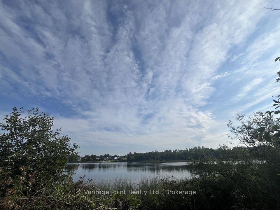 33 Third Street E, Timiskaming, ON P0J 1G0 – photo 2