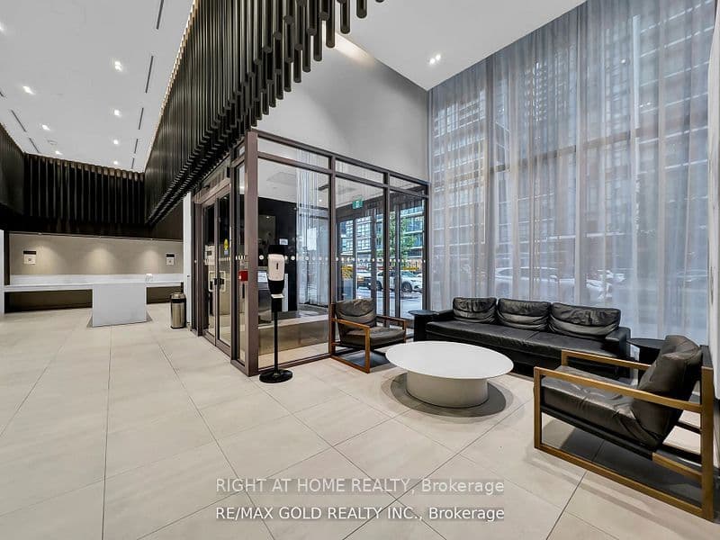 4065 Confederation Parkway 1008, Mississauga, ON L5B 0L4 – photo 3