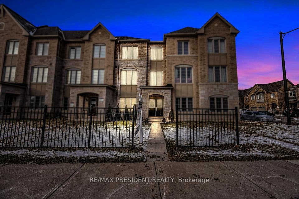 8575 Financial Drive, Brampton, ON L6Y 6C4 – main photo