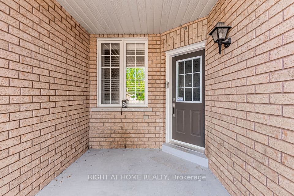222 Albright Road, Brampton, ON L6X 5E7 – photo 3