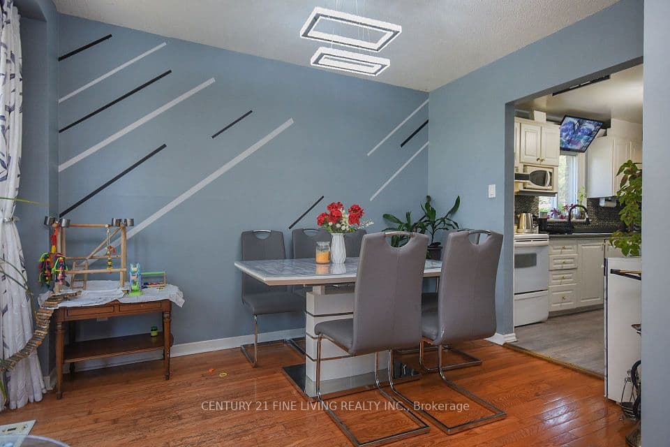 2700 Battleford Road 34, Mississauga, ON L5N 2S7 – photo 2