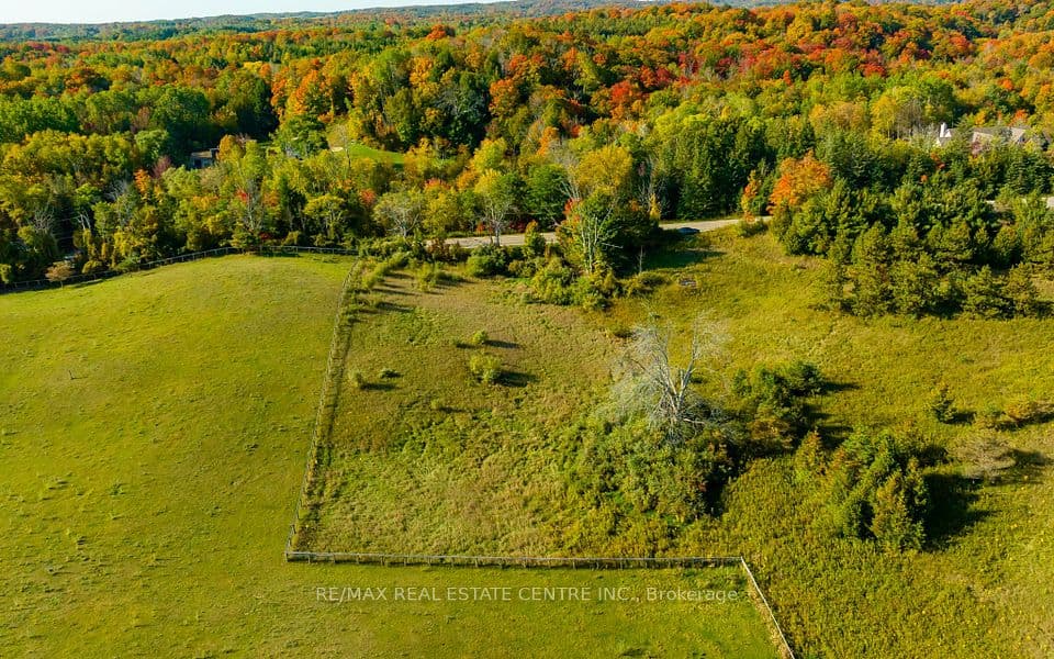 17479 The Gore Road, Caledon, ON L7E 0X6 – main photo