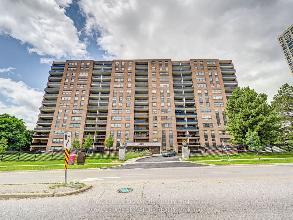 4 Lisa Street 1411, Brampton, ON L6T 4B6 – main photo