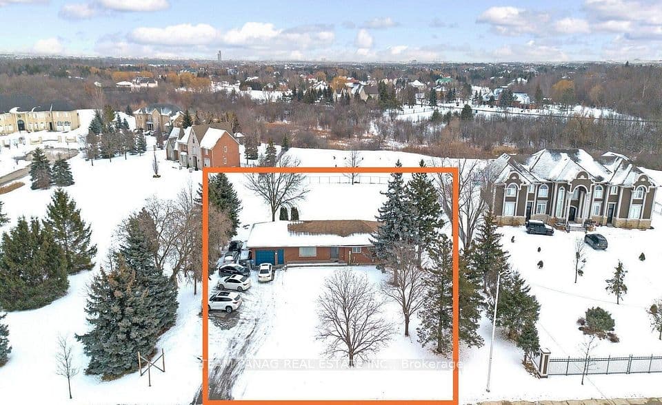 3821 Countryside Drive, Brampton, ON L6P 0T5 – photo 2