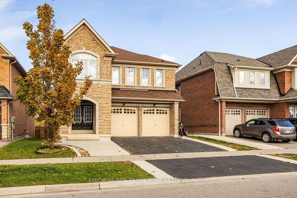 37 Ross Drive, Brampton, ON L6R 3S7 – photo 2