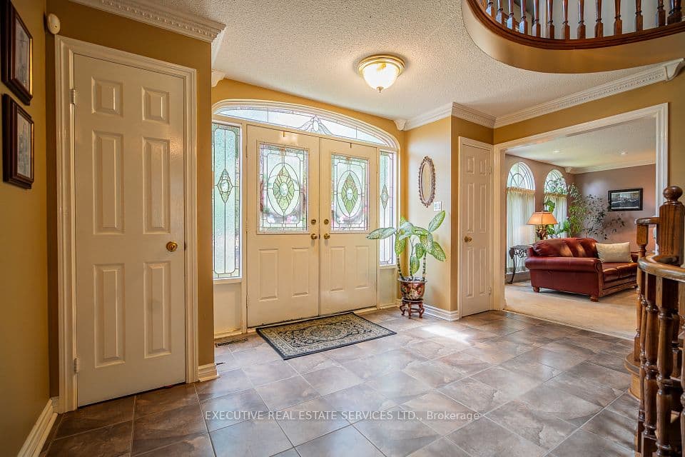 503 Conservation Drive, Brampton, ON L6Z 0C2 – photo 3