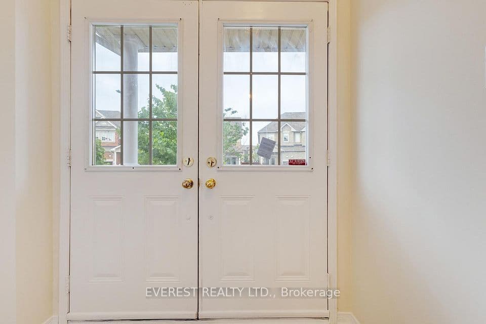5172 Nestling Grove, Mississauga, ON L5M 0L2 – photo 3