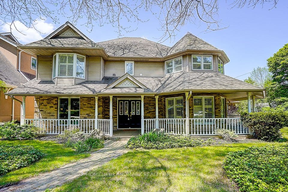 427 CAIRNCROFT Road, Oakville, ON L6V 4N1 – main photo