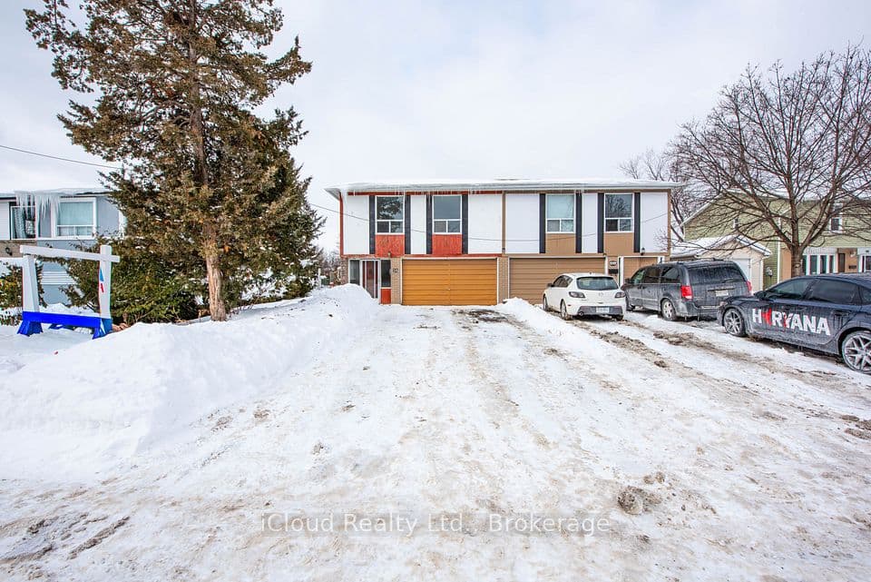 82 Griselda Crescent, Brampton, ON L6S 1M3 – photo 2