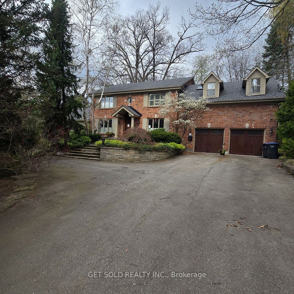 1701 Birchwood Drive, Mississauga, ON L5J 1T7 – main photo