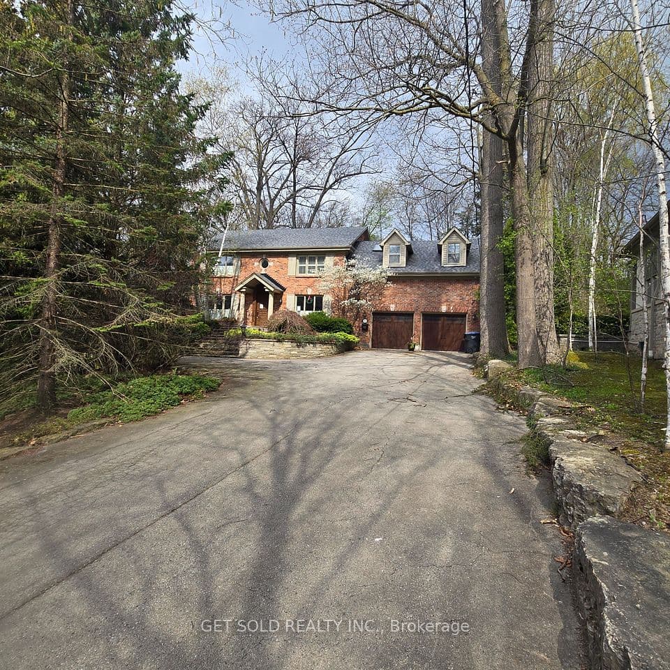 1701 Birchwood Drive, Mississauga, ON L5J 1T7 – photo 2