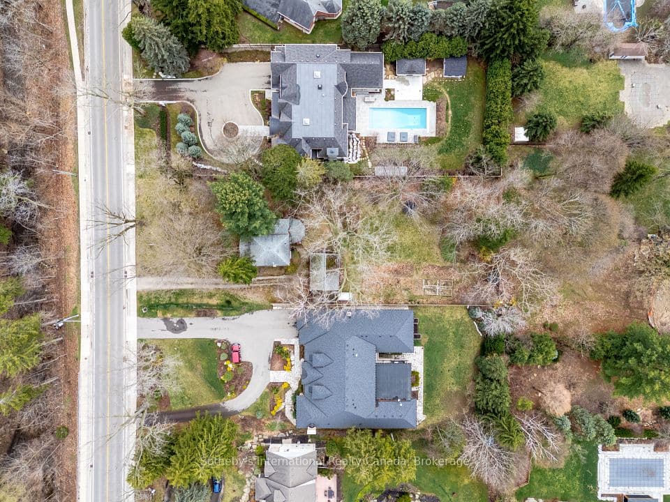362 Fourth Line, Oakville, ON L6L 5A4 – photo 2