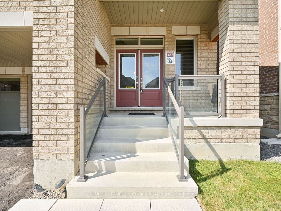 12 Junior Road, Brampton, ON L7A 5J4 – photo 2