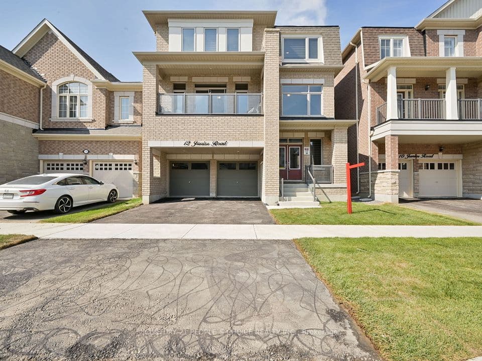 12 Junior Road, Brampton, ON L7A 5J4 – main photo