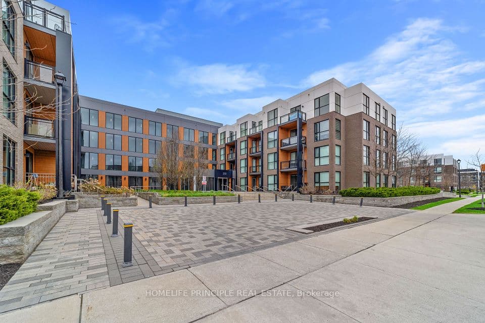 210 Sabina Drive 305, Oakville, ON L6H 0W6 – main photo