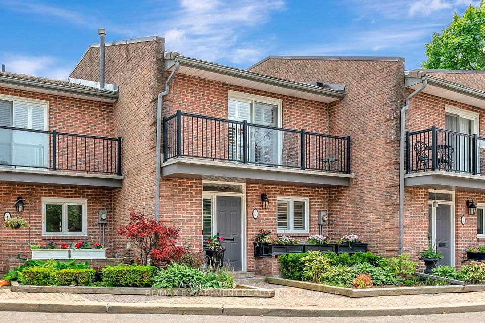 2136 Old Lakeshore Road 3, Burlington, ON L7R 1A3 – photo 2