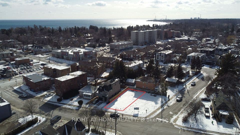 10B Benson Avenue, Mississauga, ON L5H 2P2 – photo 3